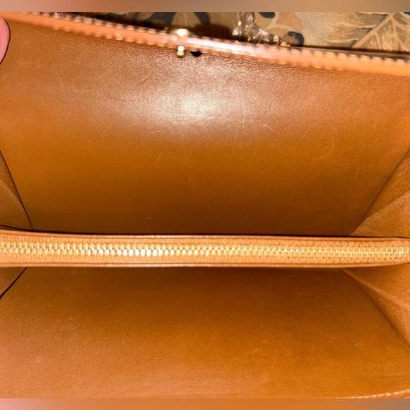 Louis Vuitton Bronze Vernis Wallet - Picture 8 of 15